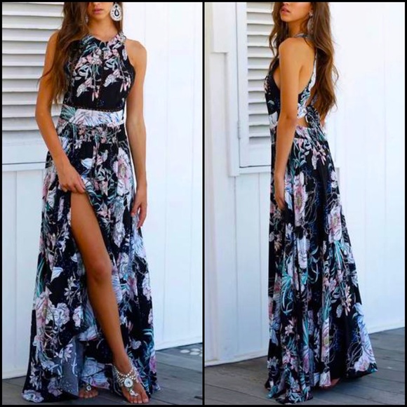 Jaase Black Floral Halter Open Back Maxi Dress - Picture 2 of 8